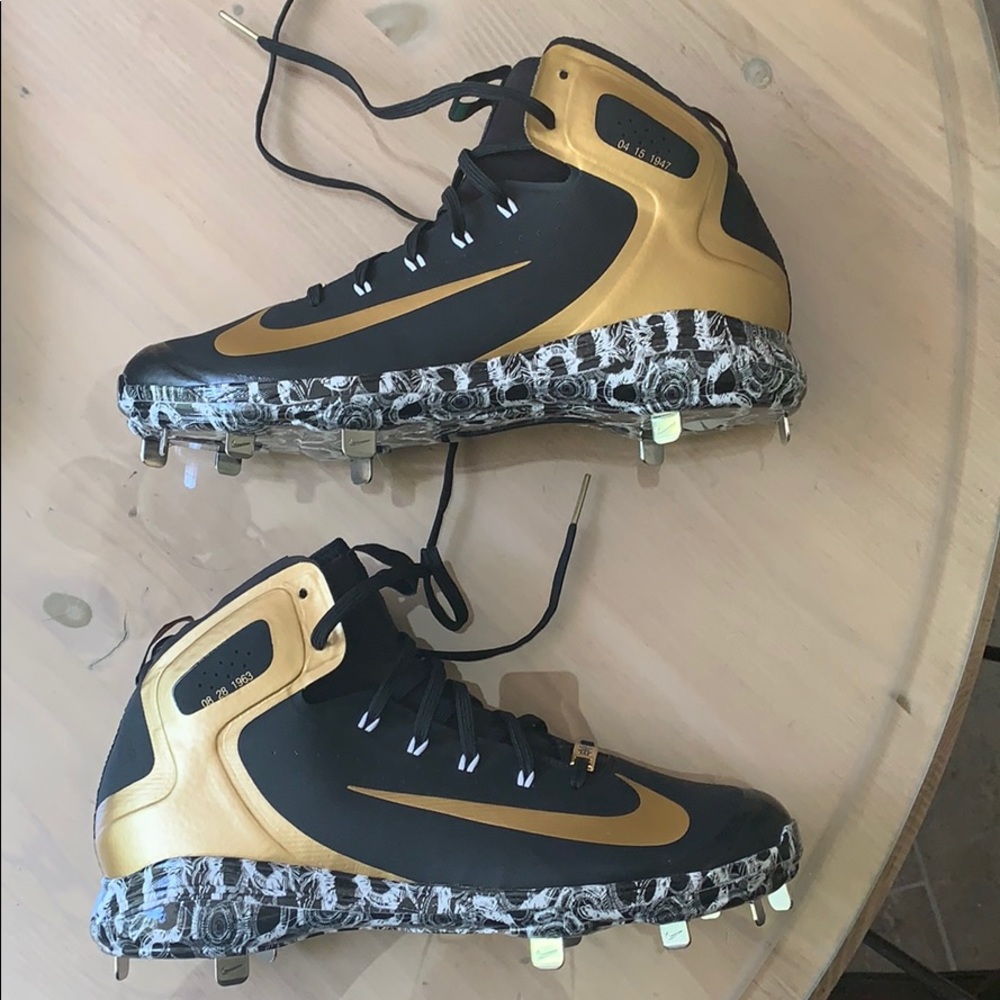 Nike HUARACHE ELITE Baseball Cleats New w/o tags